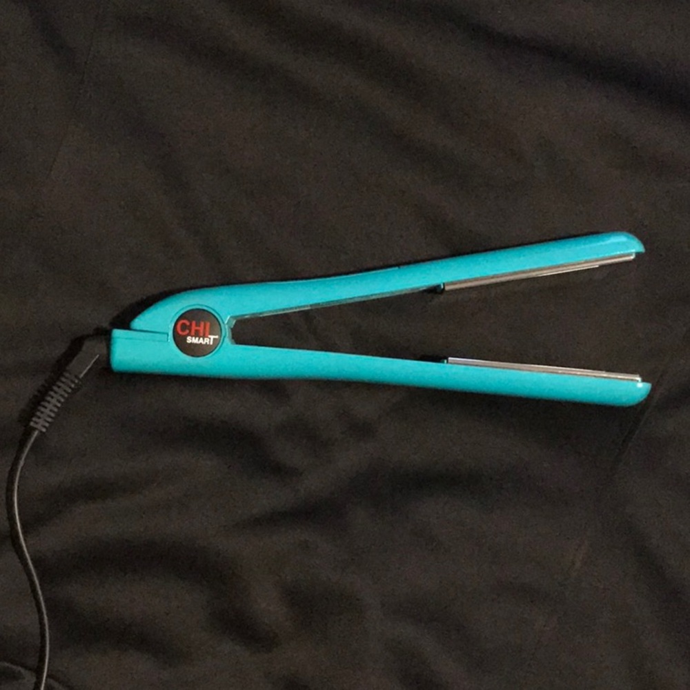 Chi teal full size straightener